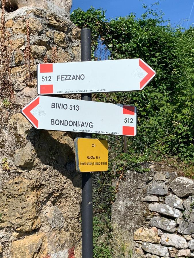 La Magia Nel Borgo Apartman Fezzano  Kültér fotó