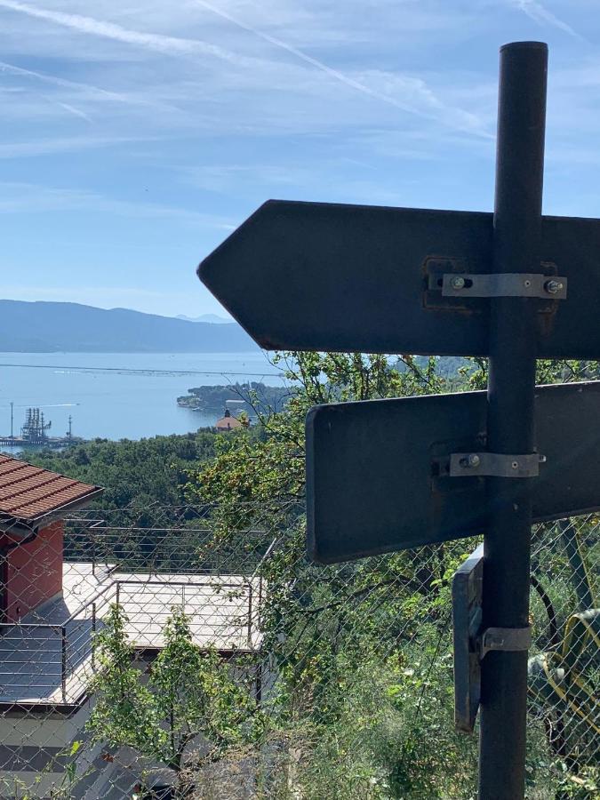La Magia Nel Borgo Apartman Fezzano  Kültér fotó