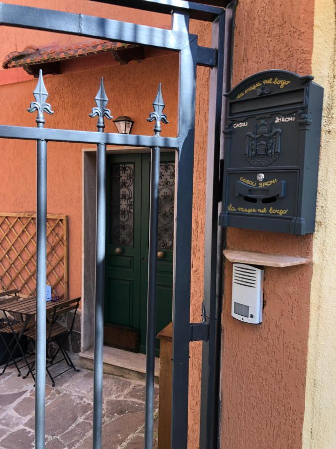 La Magia Nel Borgo Apartman Fezzano  Kültér fotó